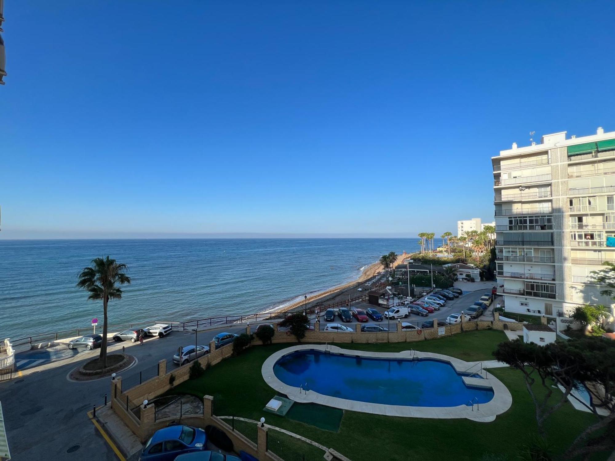 Ribera Playa Alhamar Apartment Sitio de Calahonda Exterior photo