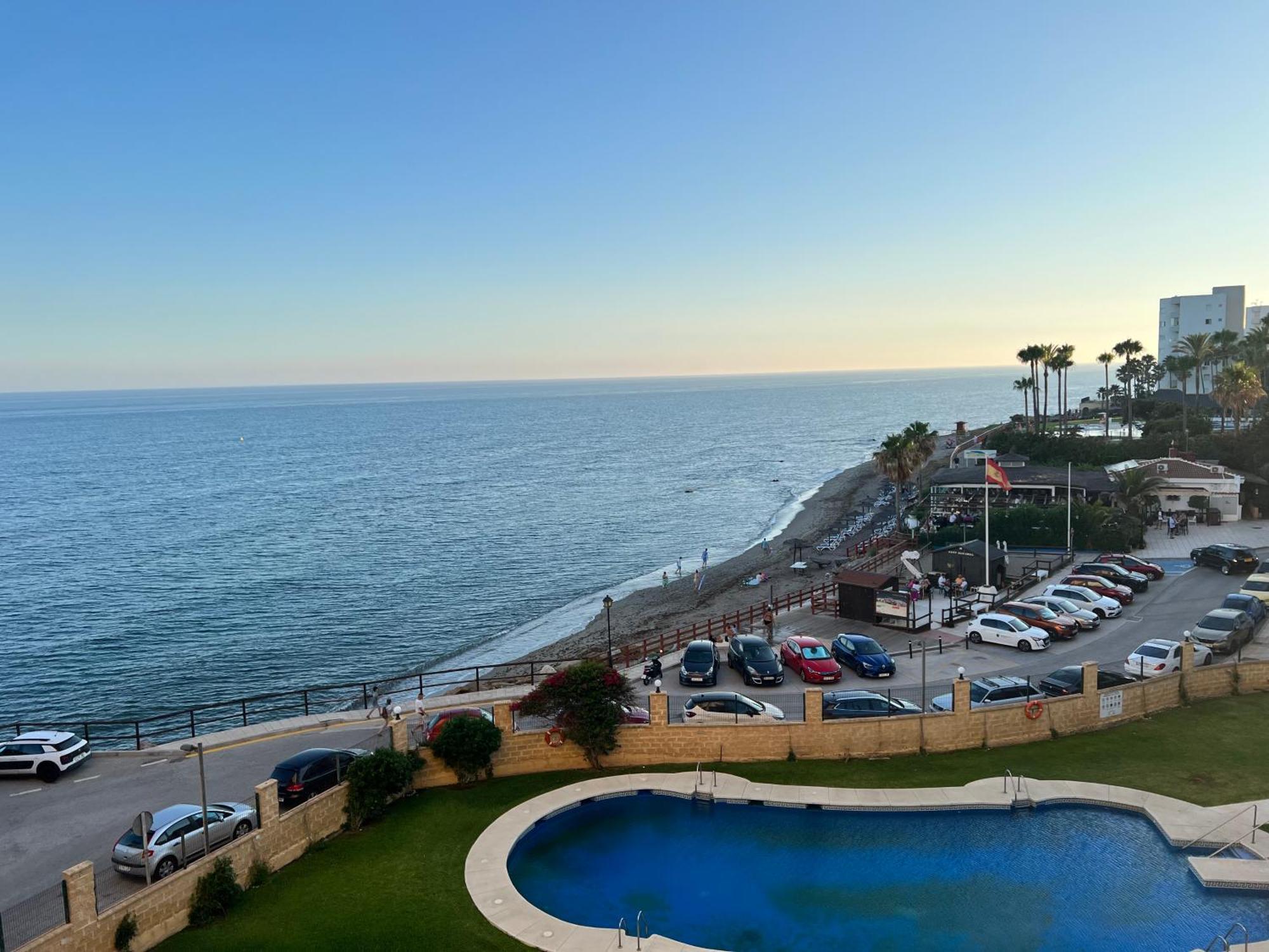 Ribera Playa Alhamar Apartment Sitio de Calahonda Exterior photo